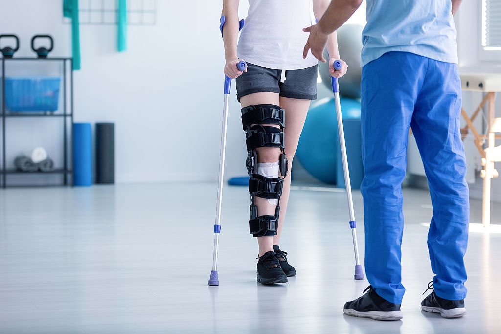 Rehabilitacja po operacji – jak przyspieszyć proces powrotu do zdrowia?