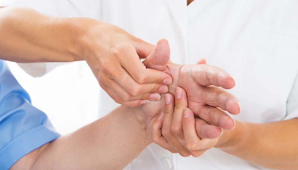 Strzelający palec Kraków